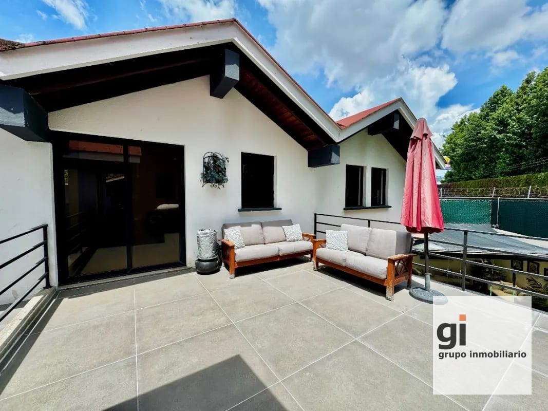 Casa exclusiva en alquiler en zona 10 – Ideal para embajada, family office u oficina privada de alto nivel — Casa en Alquiler en Zona 10, Guatemala, Ciudad — foto 6 de 16