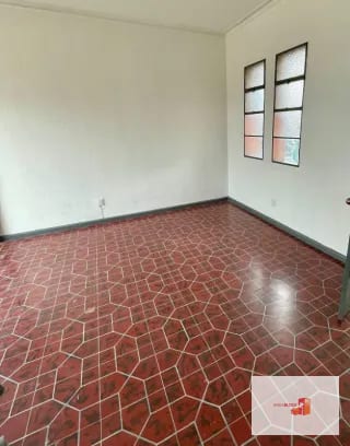 Oficina en Calle Montufar y Plazuela España zona 9 — Oficina en Alquiler en Zona 9, Guatemala, Ciudad — miniatura 5 de 5
