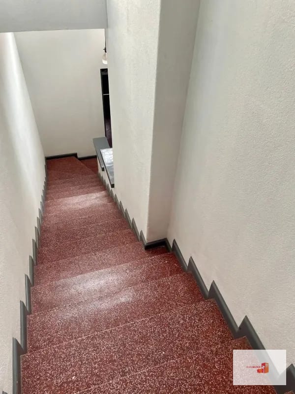 Oficina en Calle Montufar y Plazuela España zona 9 — Oficina en Alquiler en Zona 9, Guatemala, Ciudad — foto 4 de 5