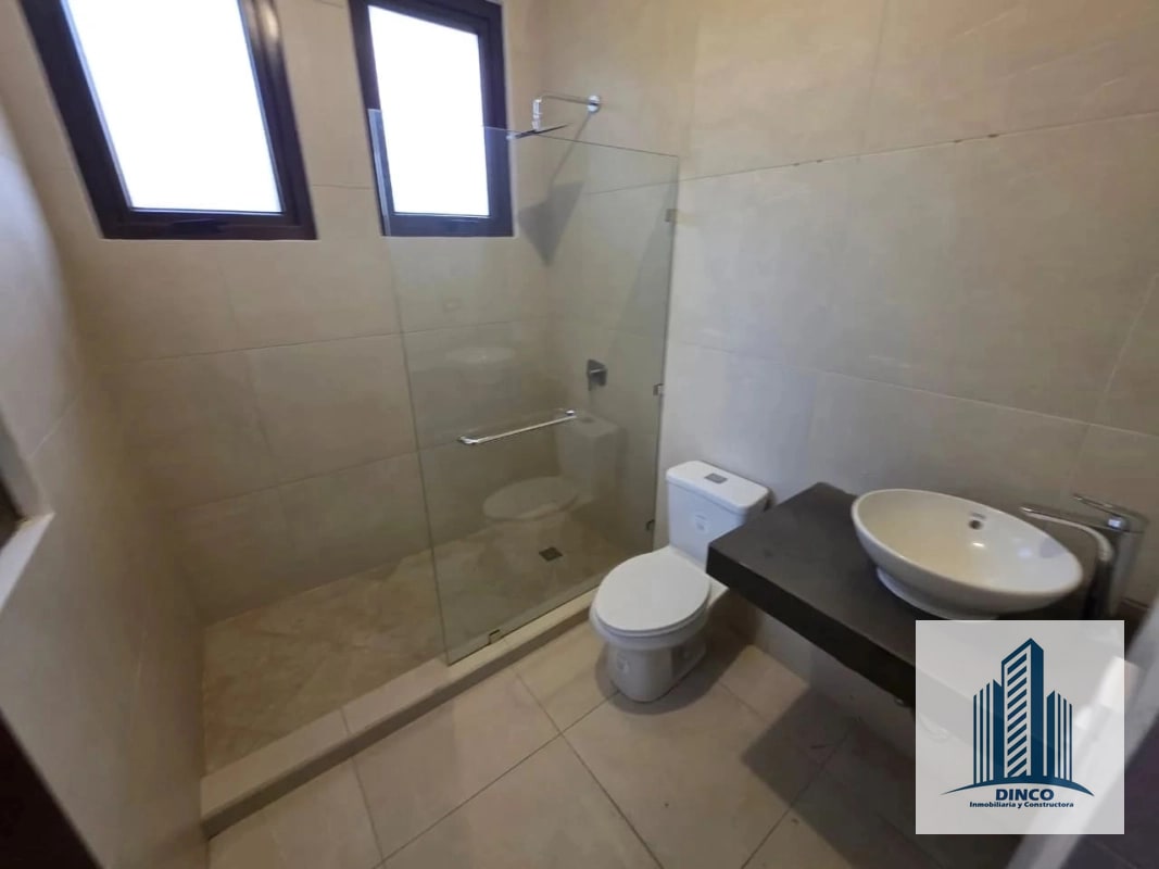 Vendo Casa en VHII Zona 15 - 1