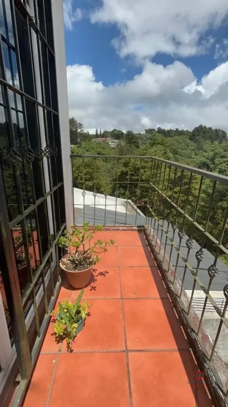 Hermosa casa en venta en Residencial La Suiza KM 16 CAES — Casa en Venta en Carretera a El Salvador, Guatemala, Ciudad — foto 3 de 7