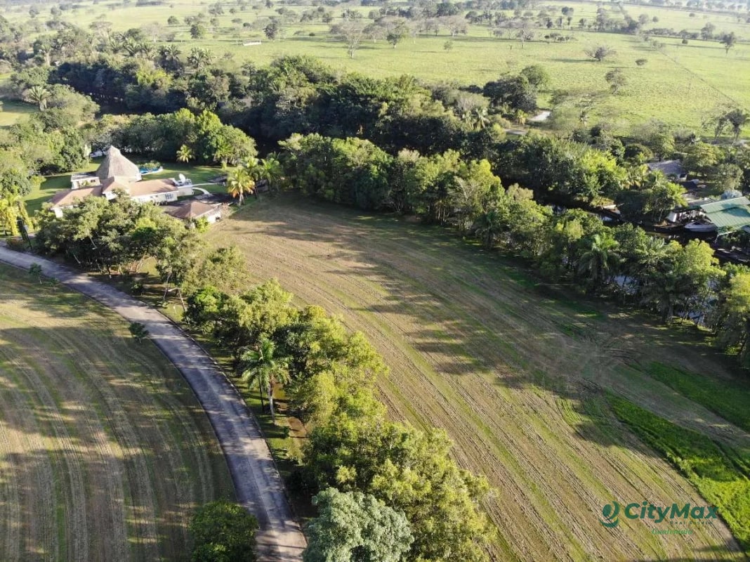 Terrenos Exclusivos en venta en Rio Dulce Izabal - 2