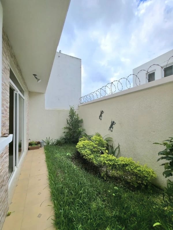 Casa en venta Condominio Vila Verde — Casa en Venta en Carretera a El Salvador, Guatemala, Ciudad — foto 11 de 16