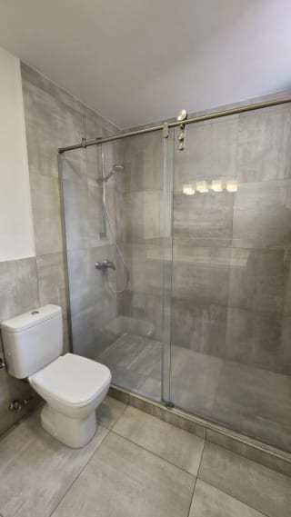 Se Vende Apto. Edificio Casa Acueducto. Nivel medio. — Apartamento en Venta en Casa Acueducto, Zona 10, Guatemala, Ciudad — miniatura 13 de 17