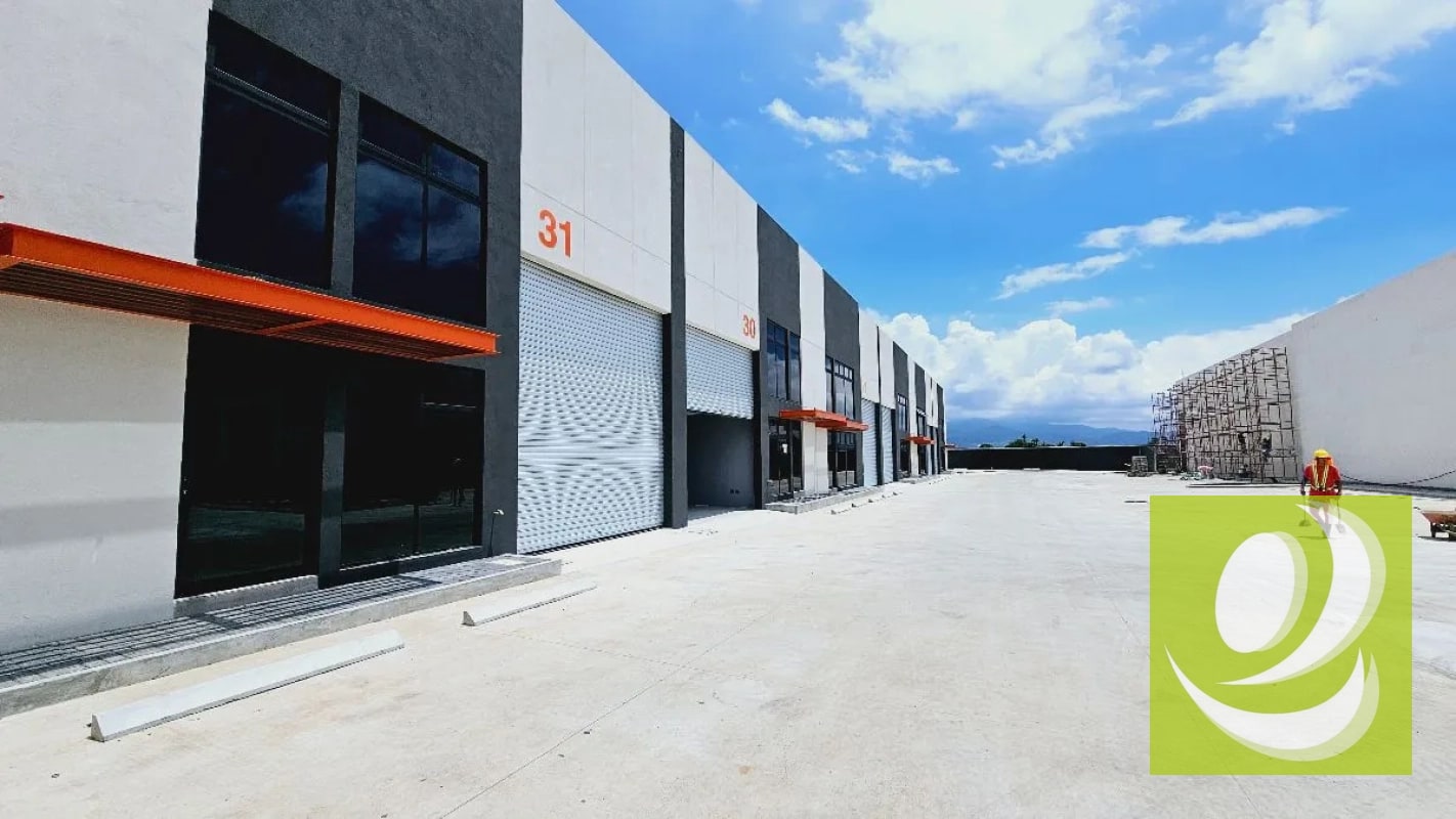 Ofibodega para Estrenar en Renta por el Libramiento Chimaltenango - 5
