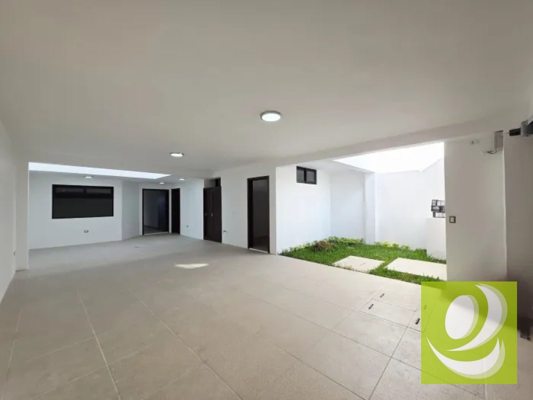 CASA DE LUJO EN VENTA EN SAN CRISTOBAL SECTOR B2 - 2