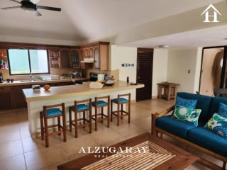 CASA FRENTE A PLAYA. AMUEBLADA - 3 HAB. / CARRETERA A MONTERRICO — Casa vacacional en Venta en Monterrico, Santa Rosa — miniatura 13 de 16