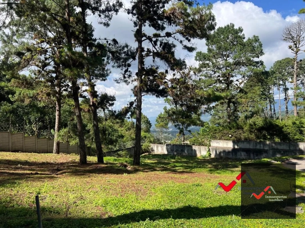 TERRENO EN VENTA ZONA 16 - 7