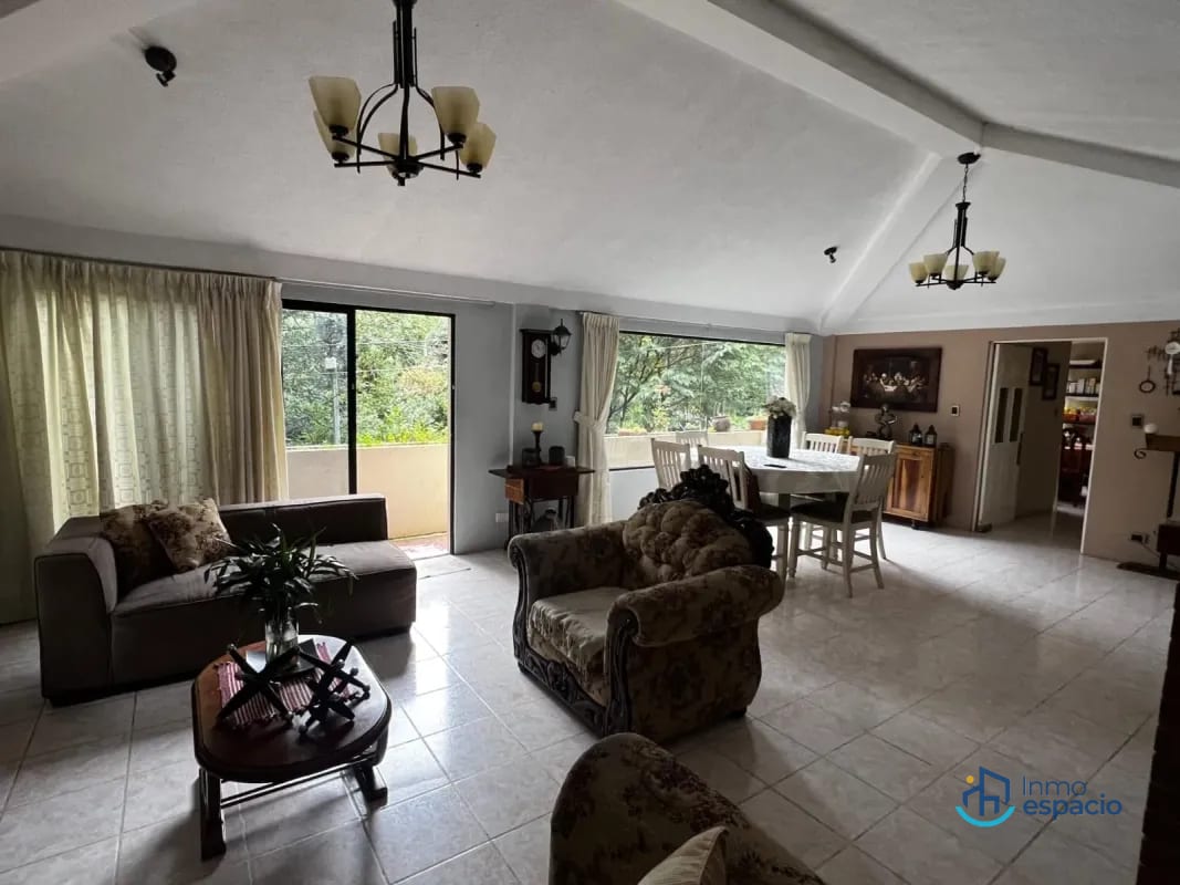 Casa en Venta- Zona 7 mixco, El Encinal. — Casa en Venta en El Encinal, Zona 7 Mixco, Guatemala, Ciudad — foto 2 de 6