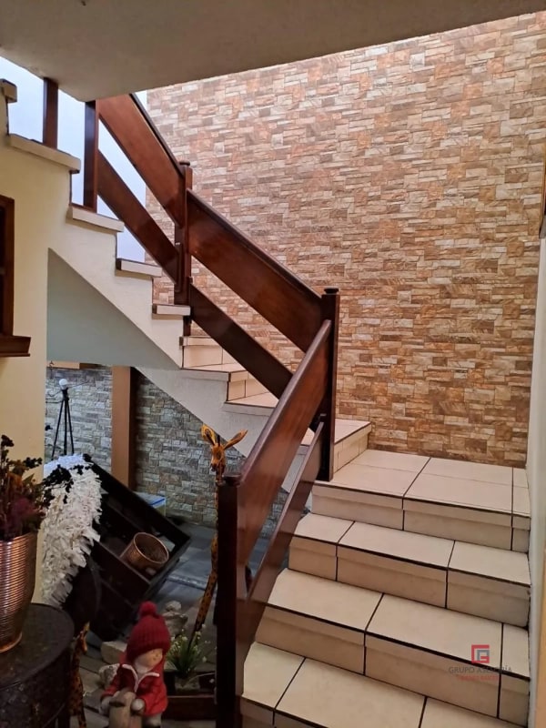 Linda casa en venta en Resideciales Roosevelt zona 7 de Mixco - 5