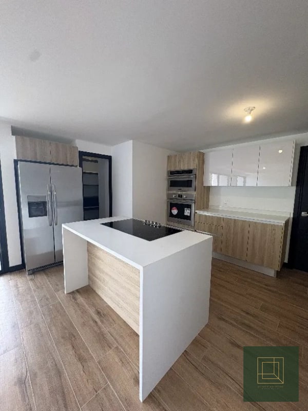 Apartamento en venta en exclusivo edificio en zona 15 - 8
