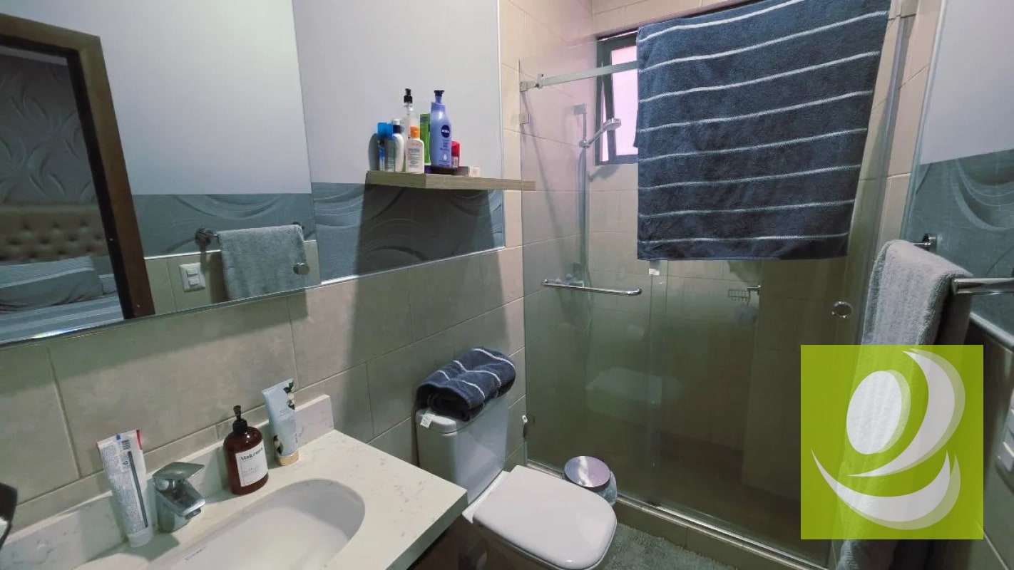 VENDO APARTAMENTO EN SALVATTORE ZONA 10 - 7