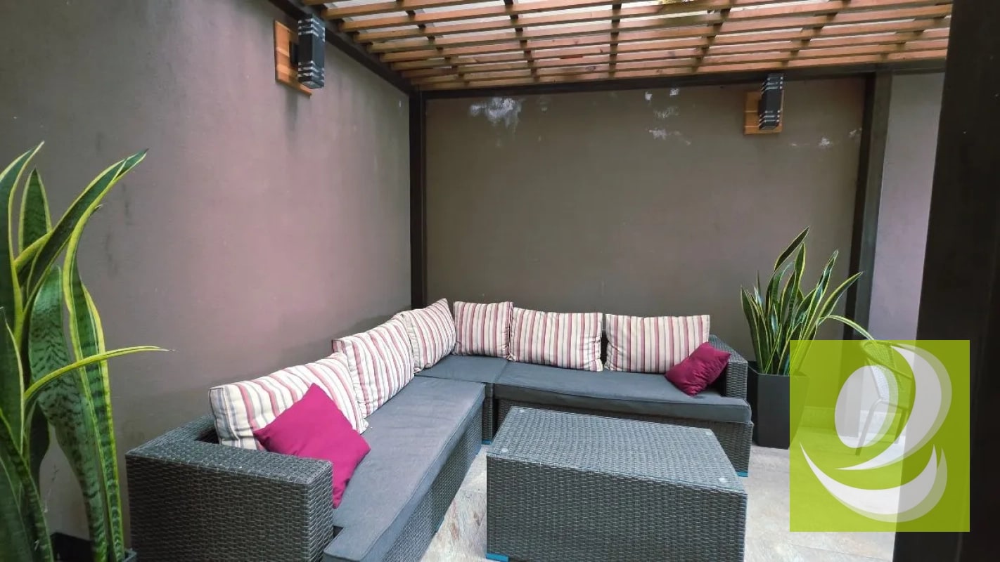 VENDO APARTAMENTO EN SALVATTORE ZONA 10 - 11