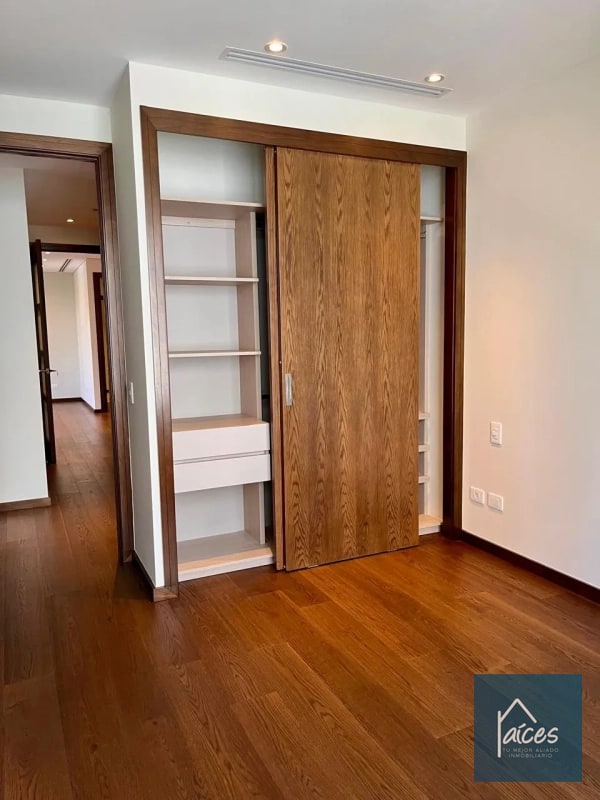 Apartamento en renta en SANTA SOFIA 7AVE Zona 10 (*20) - 2