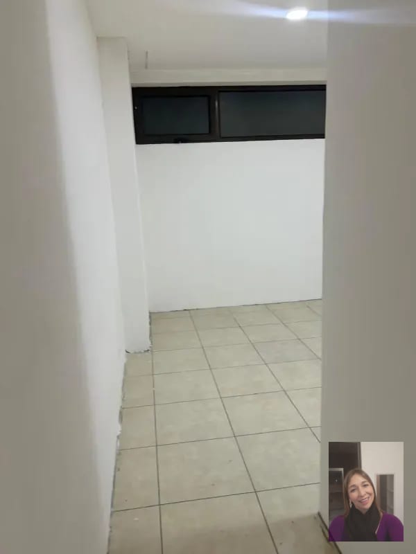 Oficinas/Clinicas Géminis 10, Recién remodeladas — Oficina en Alquiler en Géminis 10, Zona 10, Guatemala, Ciudad — foto 4 de 11