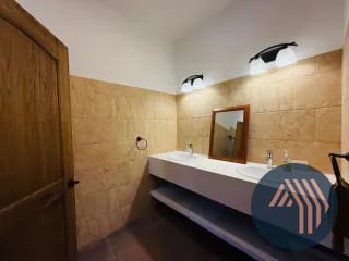 Venta de Hermosa Casa con Acabados de Lujo - Bella Vista, Antigua — Casa vacacional en Venta en Jocotenango, Sacatepéquez — miniatura 5 de 16