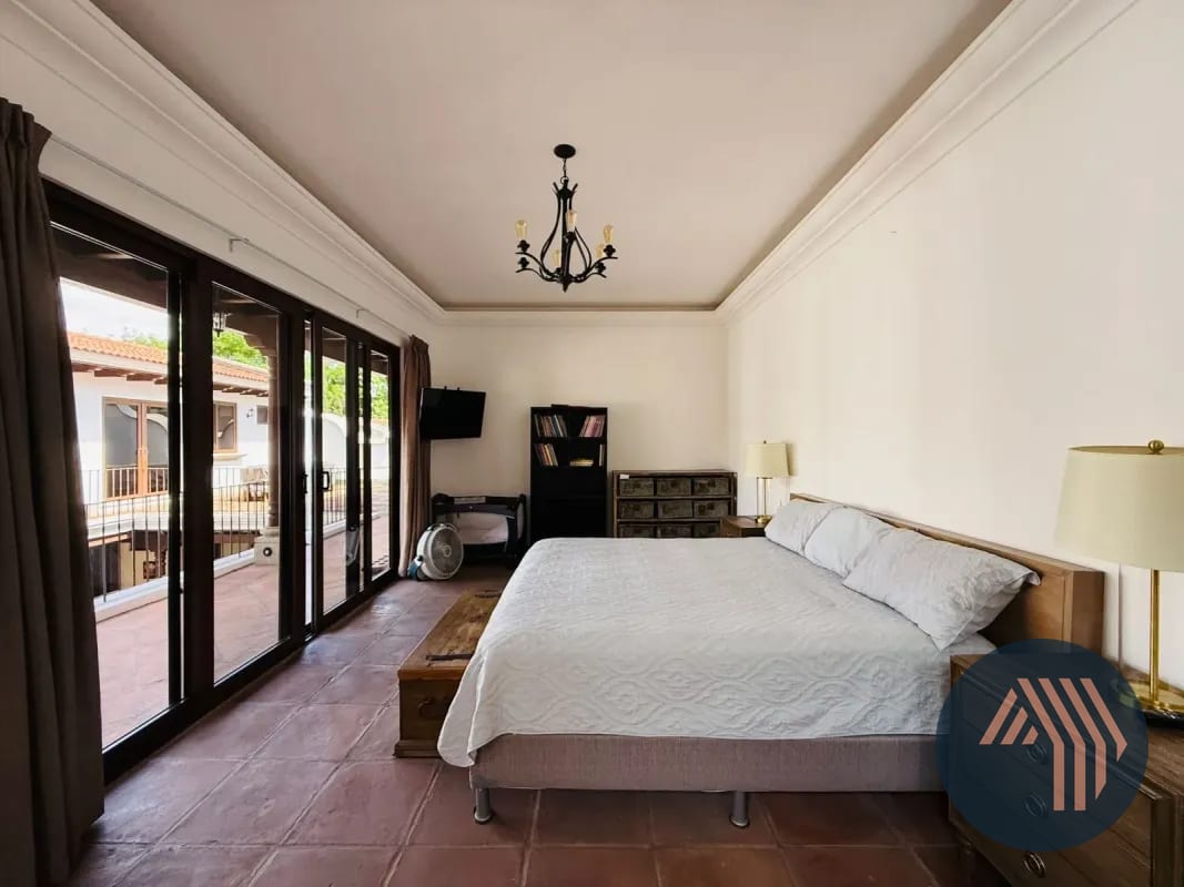 Venta de Hermosa Casa con Acabados de Lujo - Bella Vista, Antigua — Casa vacacional en Venta en Jocotenango, Sacatepéquez — foto 16 de 16