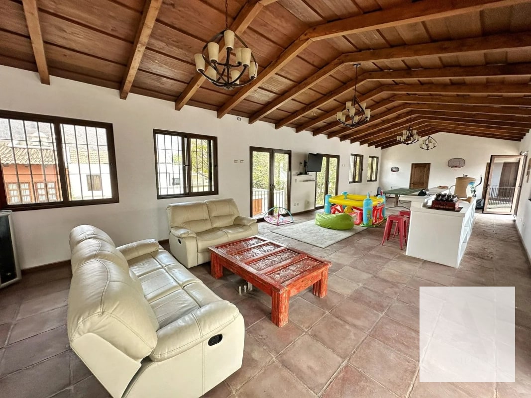 Residencia con potencial para Airbnb en Antigua Guatemala - 4