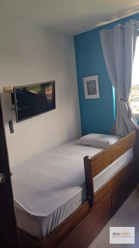 Apartamento AMUEBLADO en renta zona 10 - 3