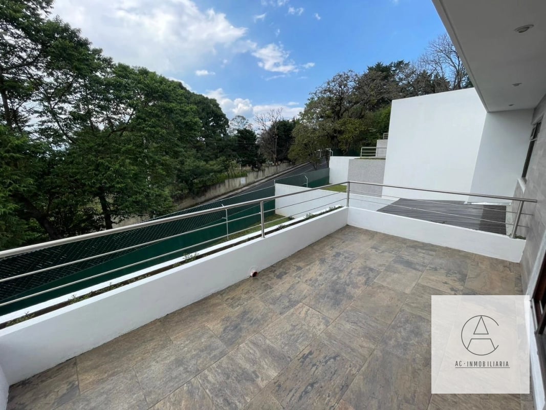 Linda casa con Jardín en venta - 3