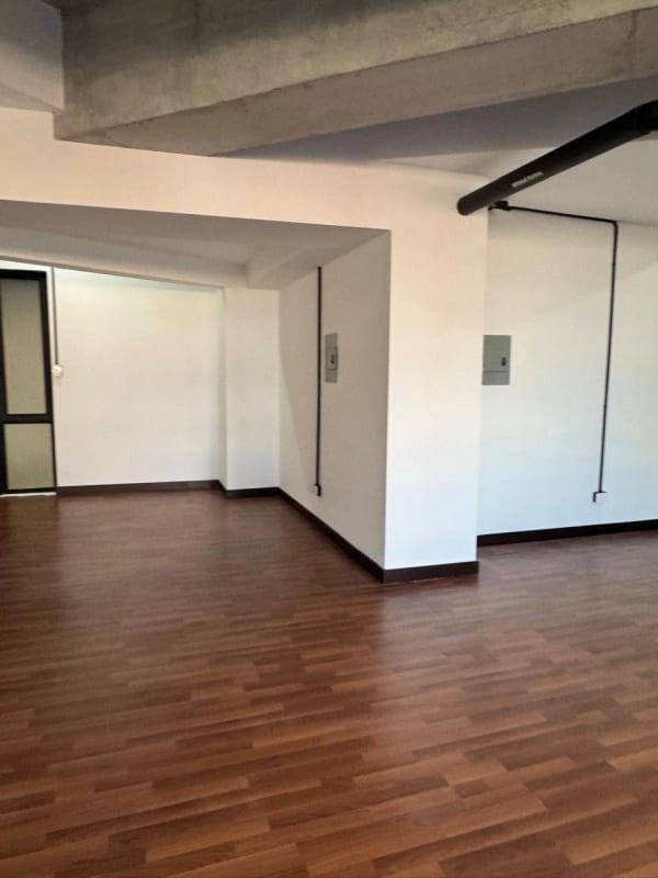 Oficina en renta en Edificio Septimo zona 4 — Oficina en Alquiler en Zona 4, Guatemala, Ciudad — foto 6 de 7