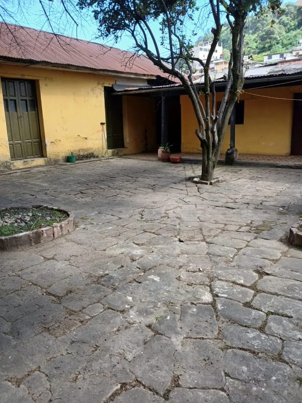 Local en renta, Centro Histórico Xela — Casa en Alquiler en Zona 1 (Quetzaltenango), Quetzaltenango — foto 5 de 10
