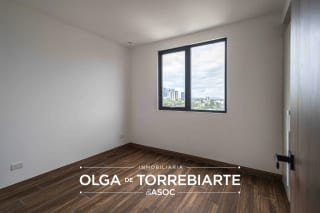 Apartamento en Edificio Vila 15, zona 15 — Apartamento en Alquiler en Zona 15, Guatemala, Ciudad — miniatura 2 de 5