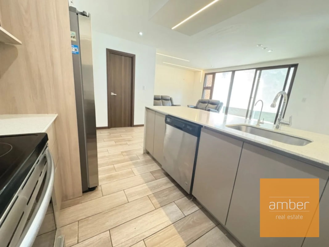 Apartamento con jardín en San Isidro 2021, zona 16 - 12