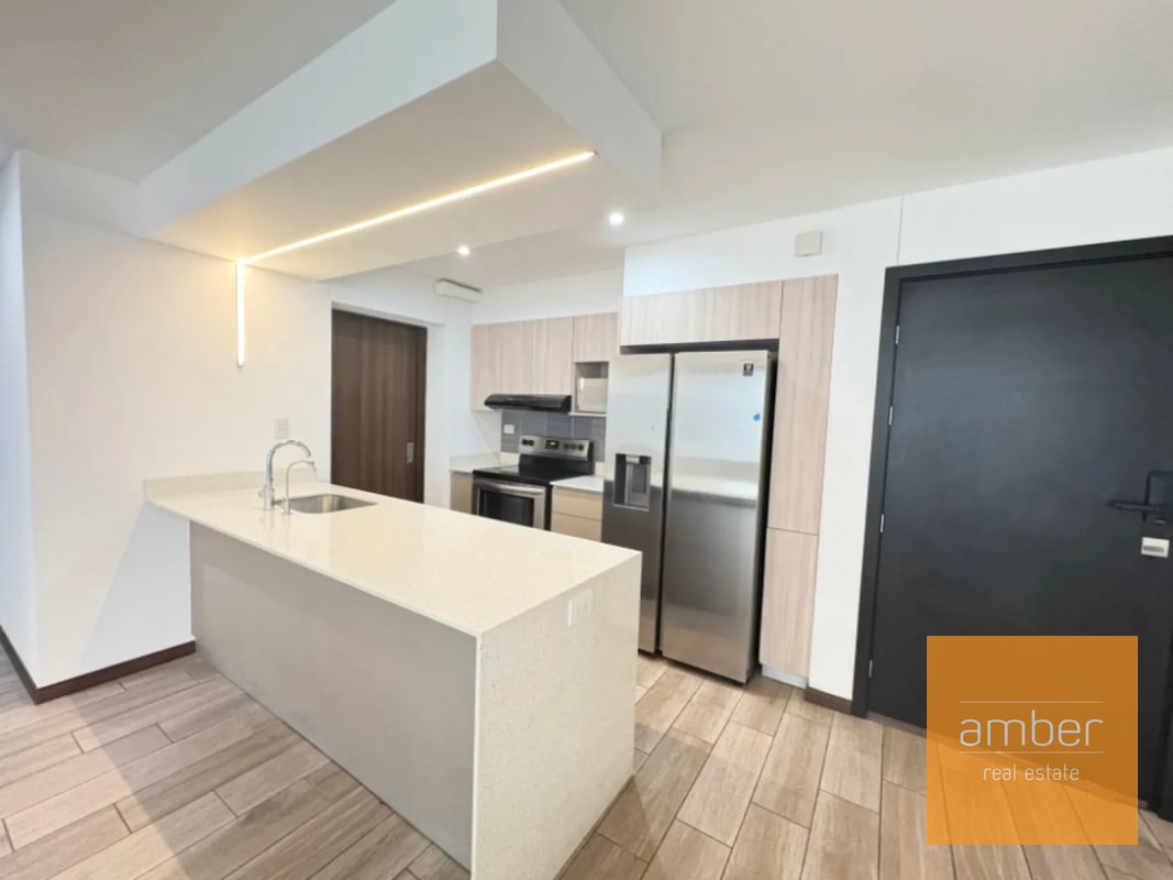 Apartamento con jardín en San Isidro 2021, zona 16 - 11