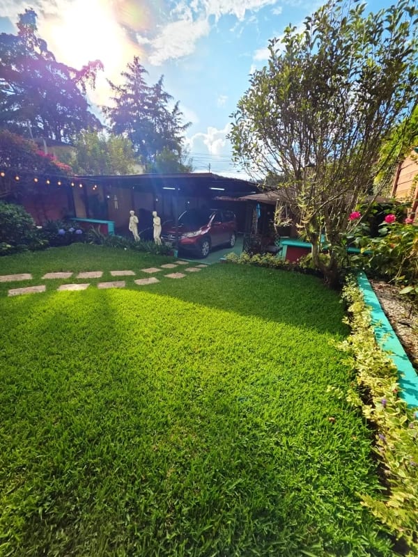Hermosa casa en VENTA Residenciales LOS ALPES San Lucas Sacatepequez — Casa en Venta en San Lucas Sacatepéquez, Sacatepéquez — foto 2 de 16