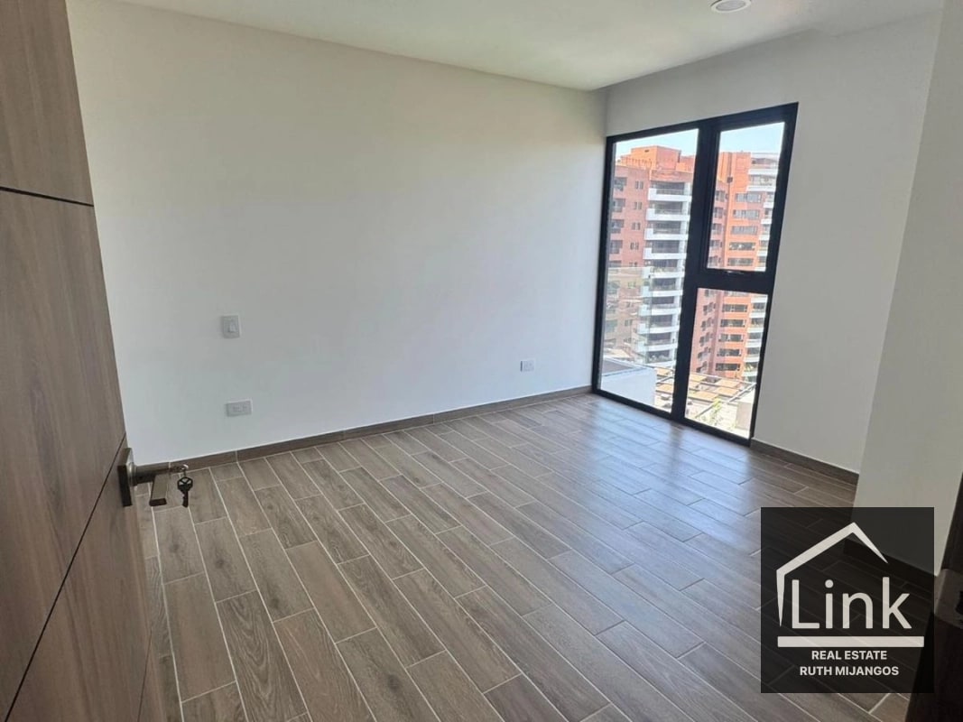 Alquiler de Apartamento zona 14 PARQUE 14 - 4