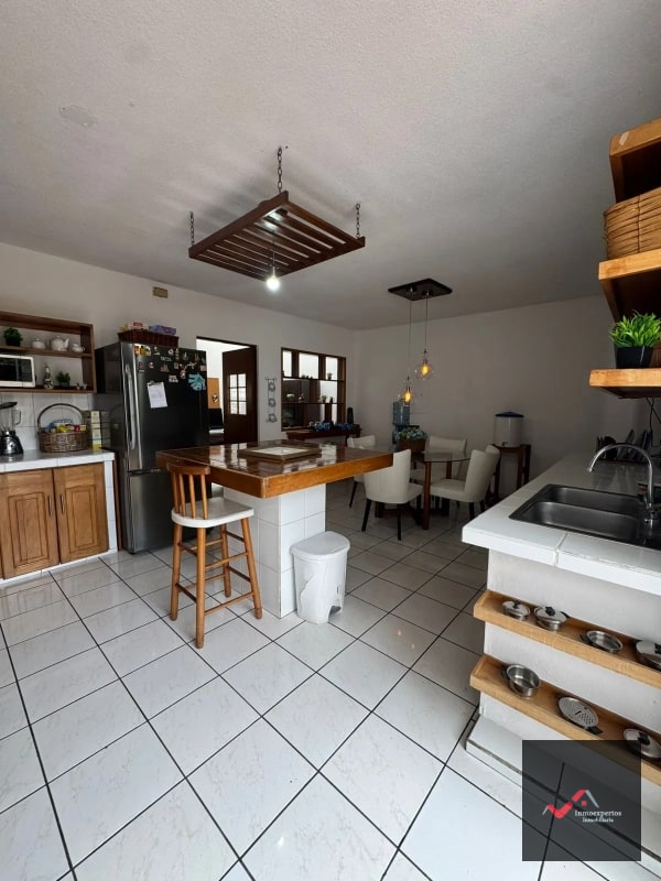 CASA EN VENTA SAN CRISTOBAL ZONA 8 DE MIXCO - 4