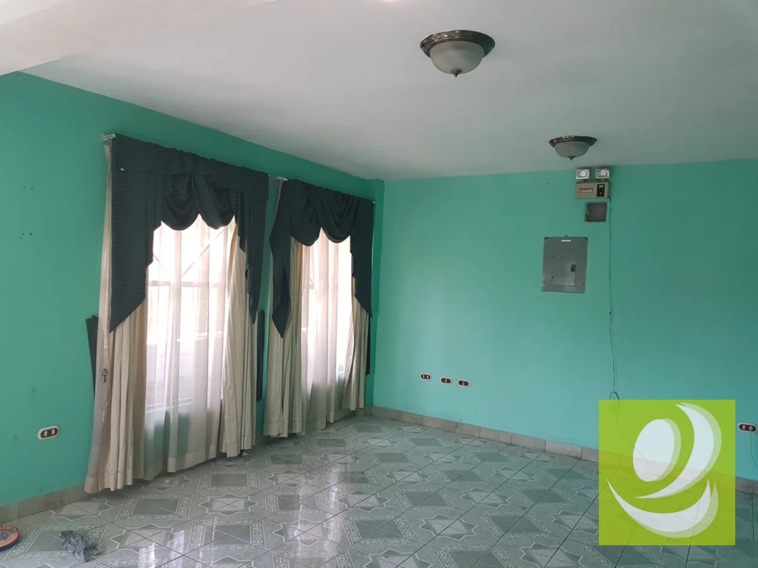 PROPIEDAD EN VENTA EN ZONA 2 DE MIXCO - 3