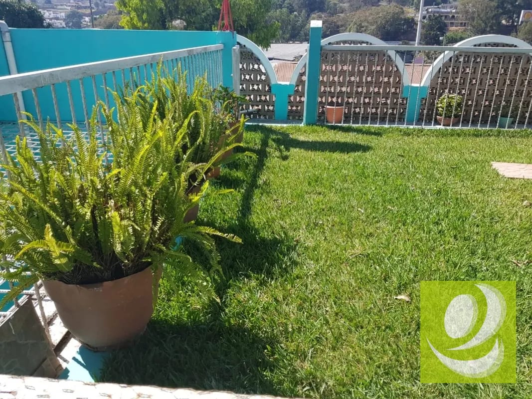 PROPIEDAD EN VENTA EN ZONA 2 DE MIXCO — Casa en Venta en Zona 2 Mixco, Guatemala, Ciudad — foto 2 de 4