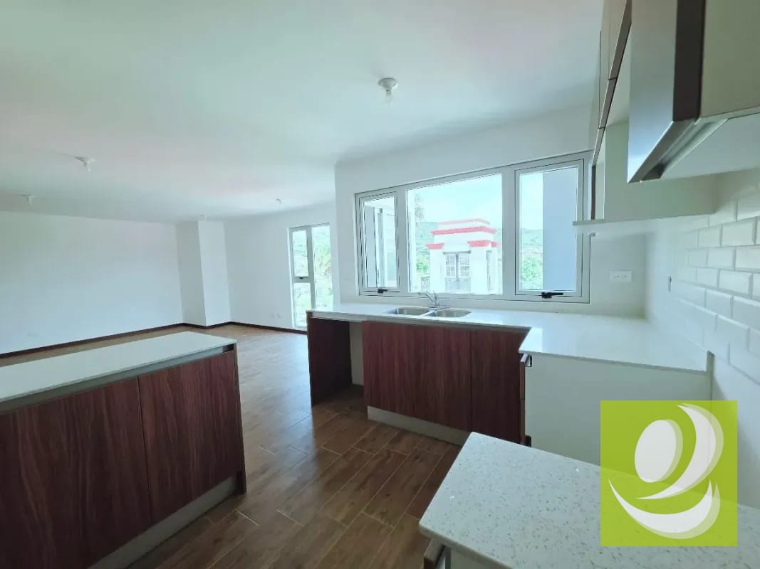 Apartamento de 2 Niveles en Venta Nuvó Naranjo Z4 Mixco — Apartamento en Venta en Condado San Nicolás, Zona 4 Mixco, Guatemala, Ciudad — foto 5 de 6