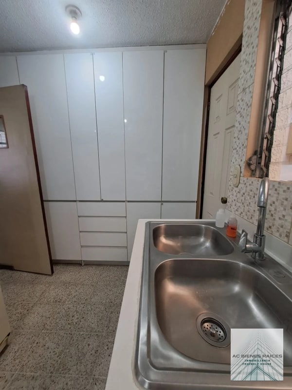 Casa en renta final Mateo Flores a 100mts de la Roosevelt dentro de condominio - 10