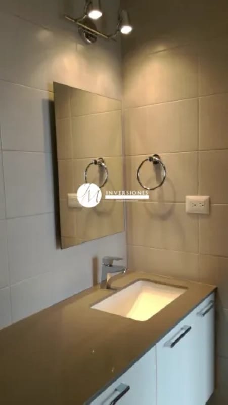 Apartamento en Venta en Zona 15 - Image 4