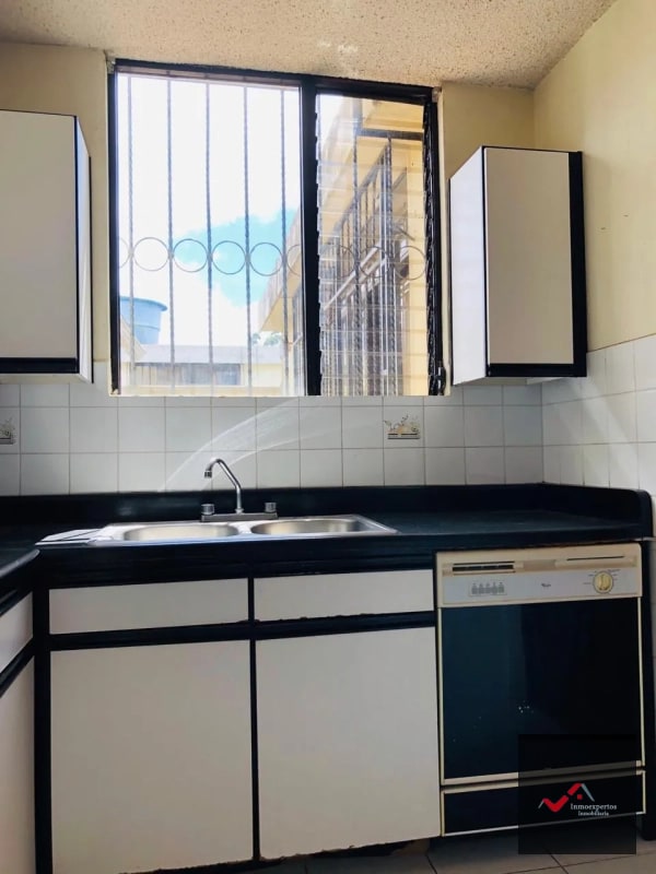 Casa en Venta Carretera a El Salvador  Km 14.5 - 8