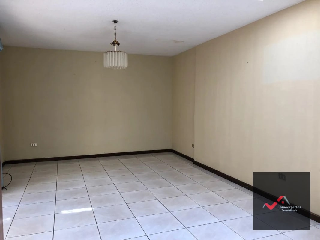 Casa en Venta Carretera a El Salvador  Km 14.5 - 4