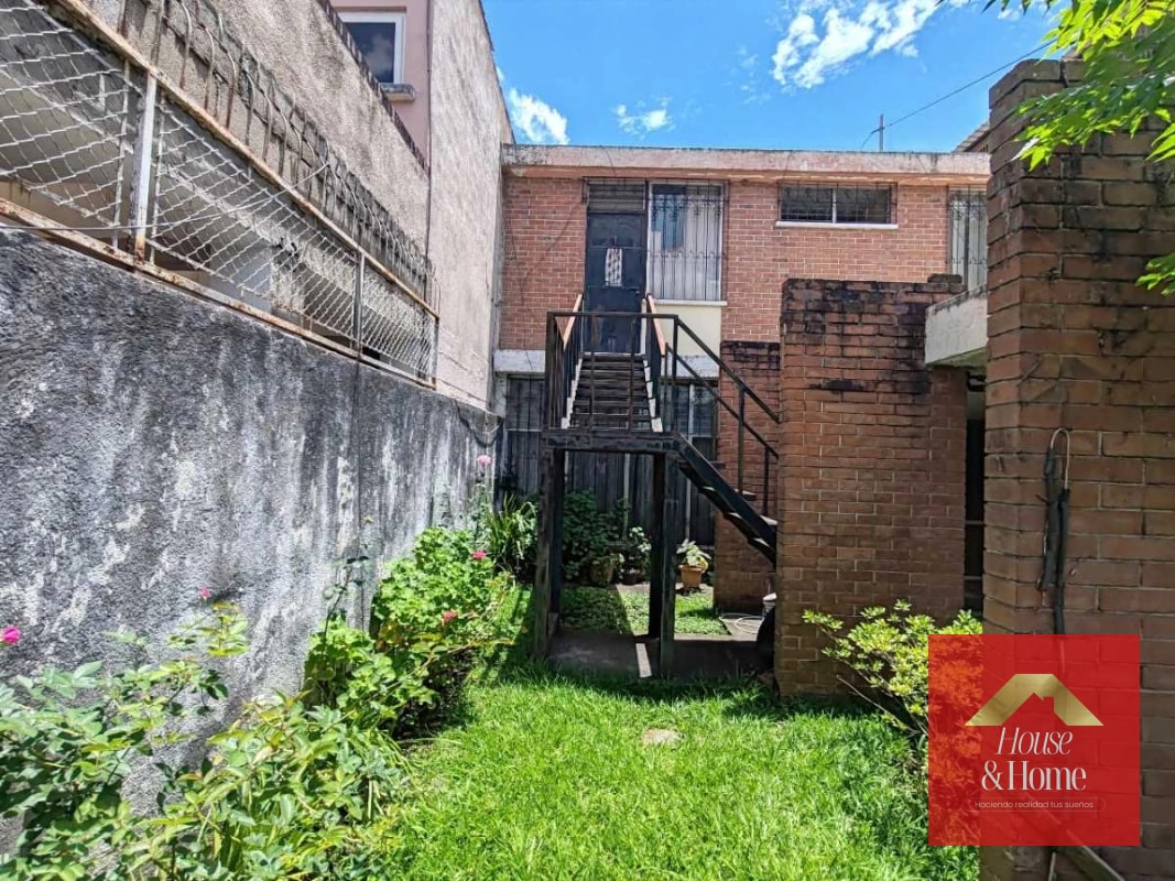 Casa en venta zona 15 de 4 habitaciones - 6