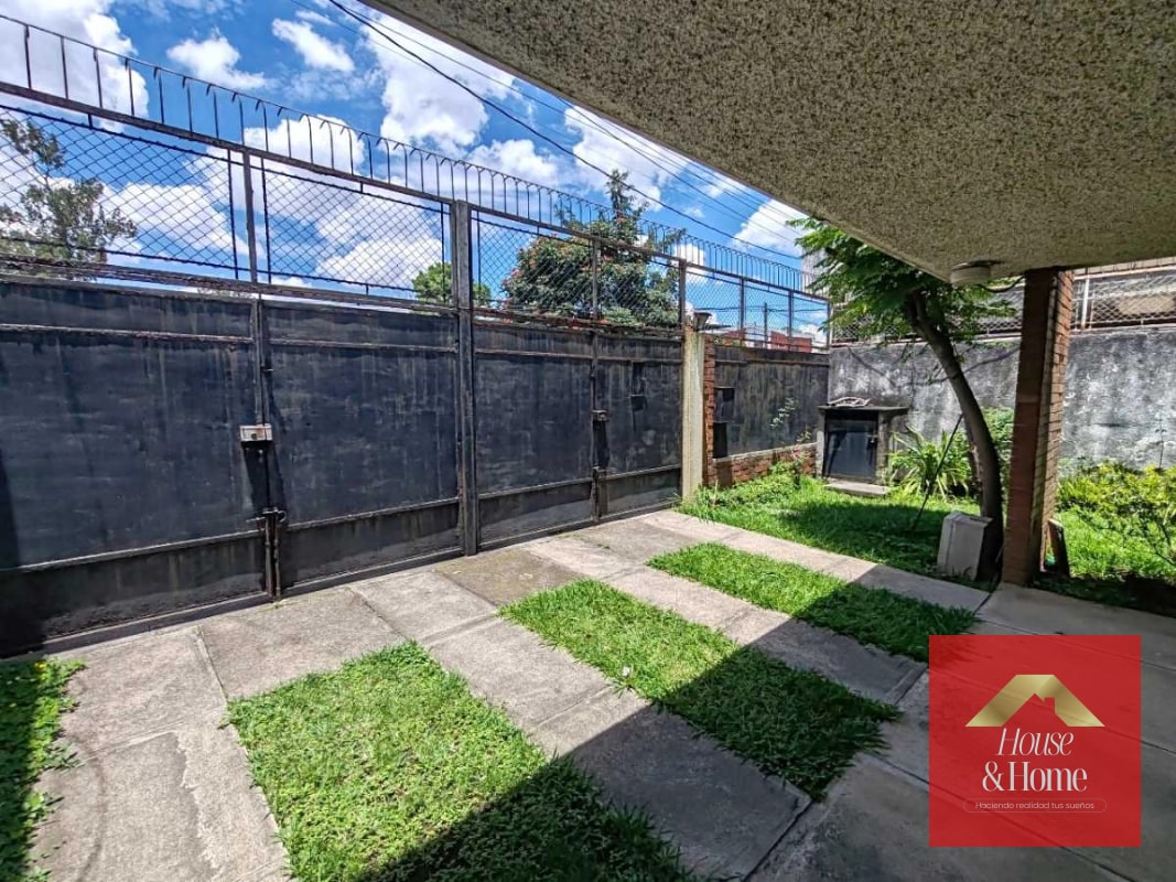 Casa en venta zona 15 de 4 habitaciones - 11