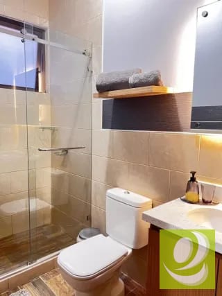 VENDO APARTAMENTO EN 1ER NIVEL ZONA 10 — Apartamento en Venta en Zona 10, Guatemala, Ciudad — miniatura 6 de 10