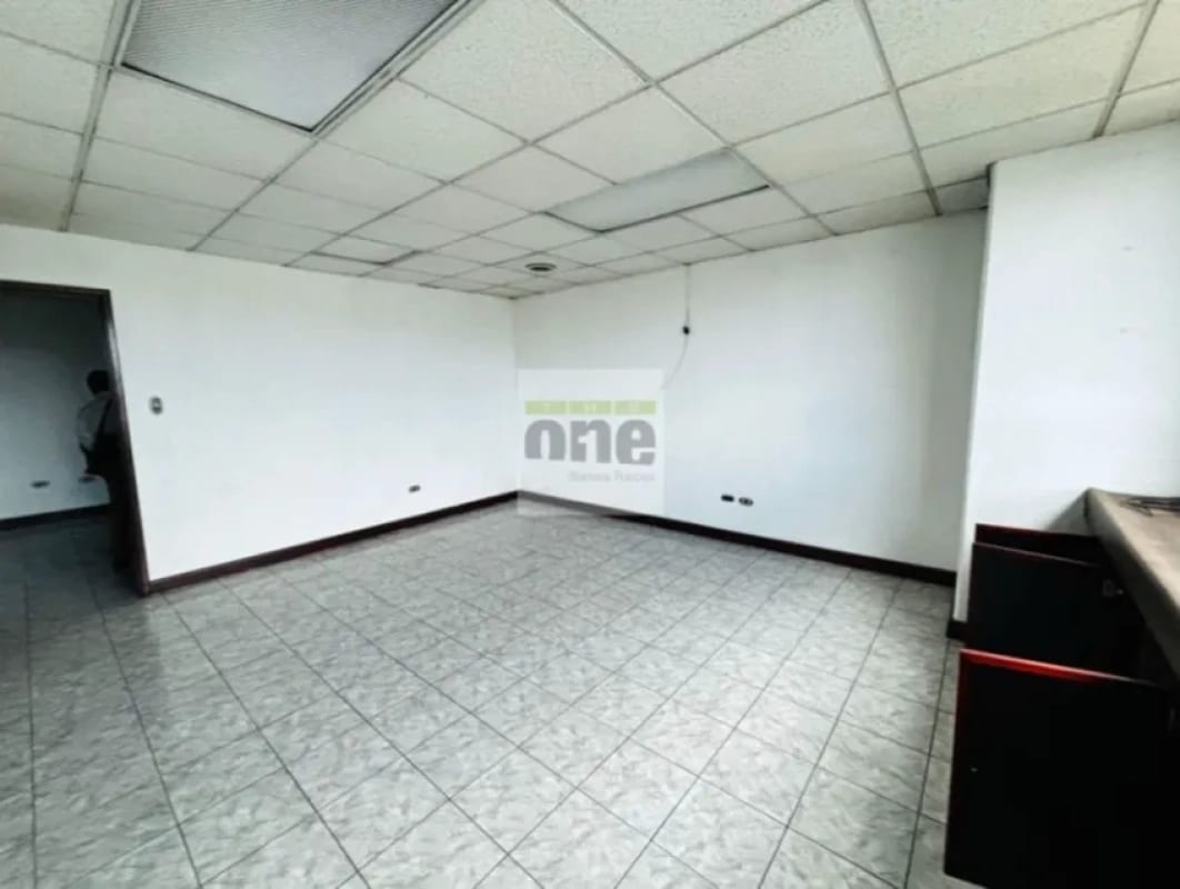 ZONA 9 Torre Azul Vendo 5 oficinas Juntas — Oficina en Venta en Zona 9, Guatemala, Ciudad — foto 3 de 8