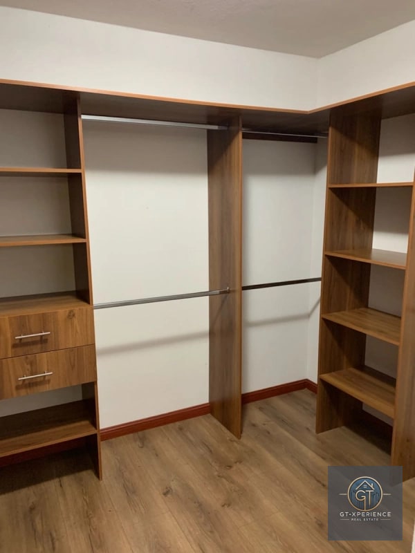 Lindo y amplio apartamento en La Montaña, zona 16 - 1