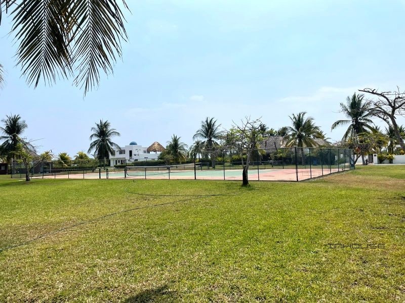 TERRENO EN VENTA KM 13.5 MONTERRICO - 2