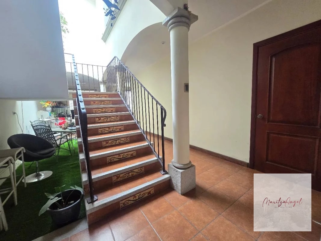 CASA EN VENTA EN SAN CRISTOBAL  SECTOR B2 - 12