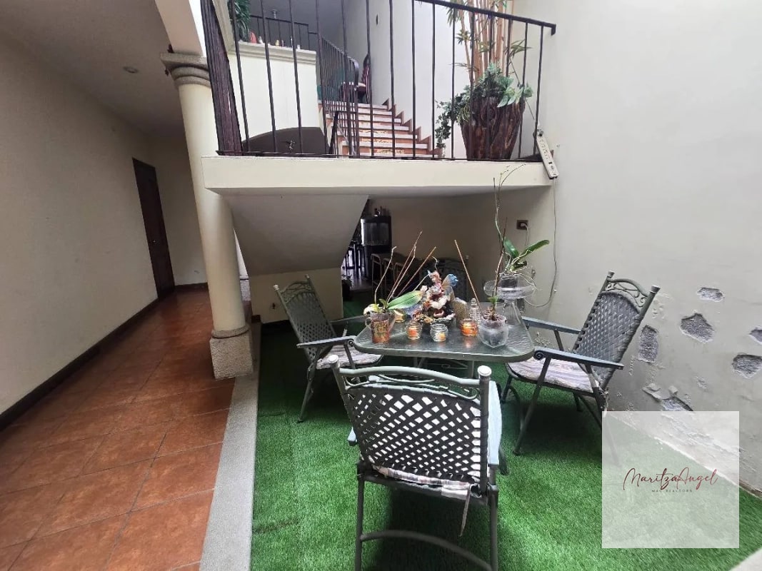 CASA EN VENTA EN SAN CRISTOBAL  SECTOR B2 - 11