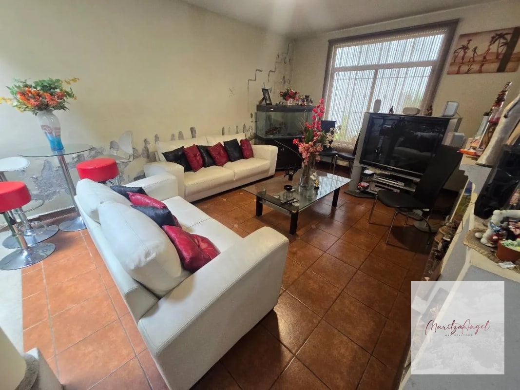 CASA EN VENTA EN SAN CRISTOBAL SECTOR B2 - 10