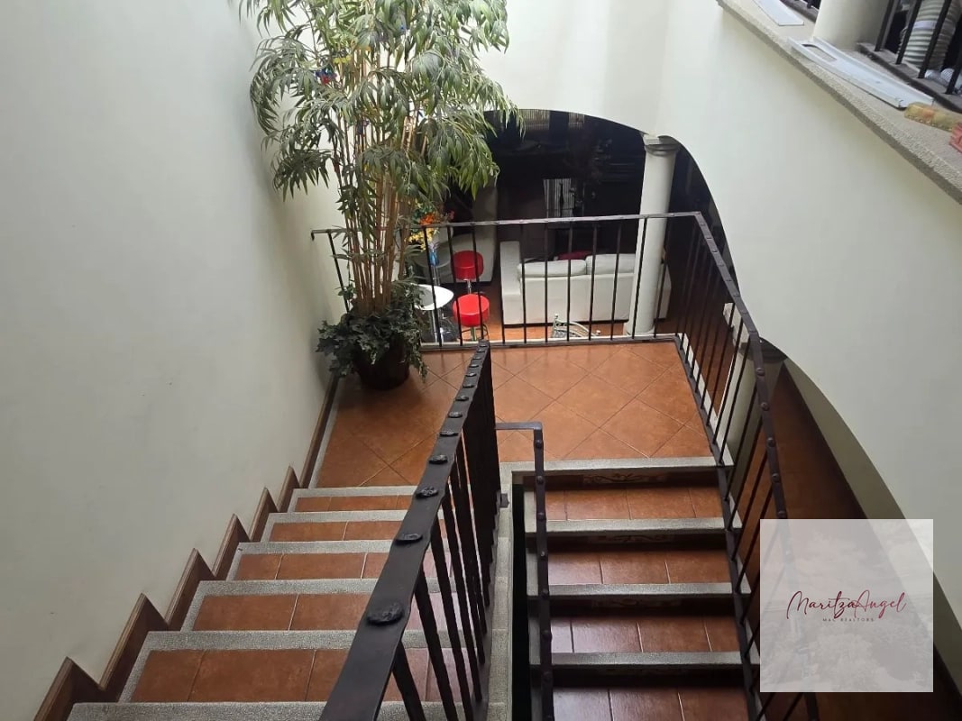 CASA EN VENTA EN SAN CRISTOBAL SECTOR B2 - 7