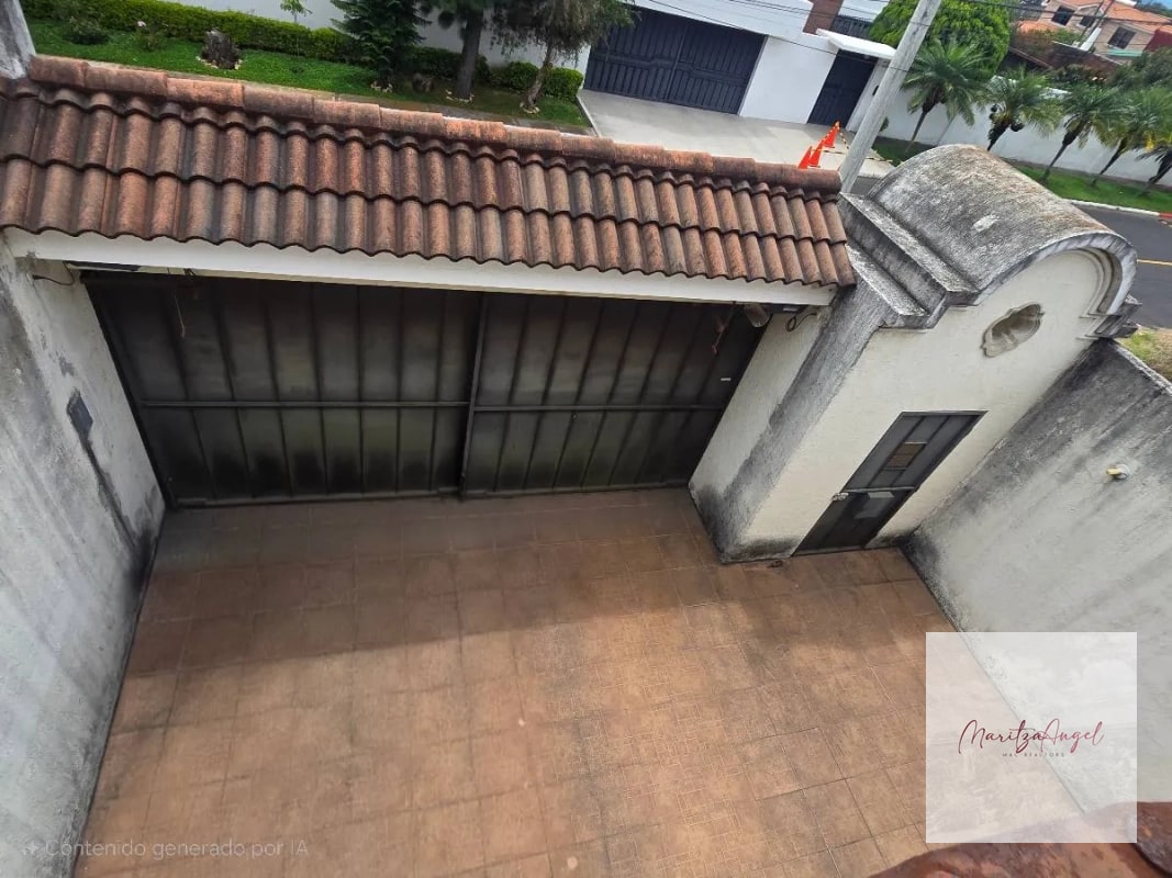 CASA EN VENTA EN SAN CRISTOBAL SECTOR B2 - 5